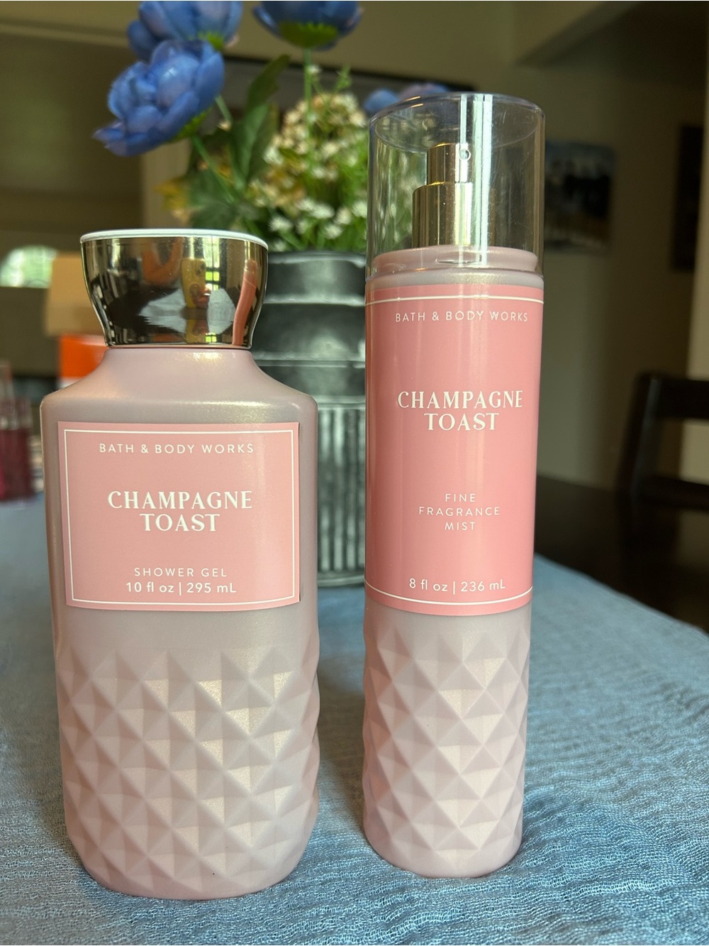 Bath & Body Works Champagne Toast Shower Gel & Fine Fragrance Mist — Pink